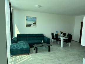 Spacious and cozy Apartment in complex Del Sol
